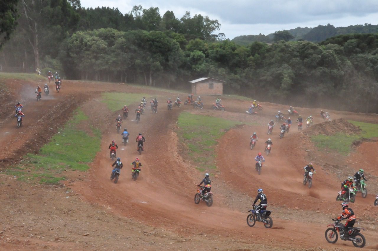 Moto Grupo Forasteiros da Trilha